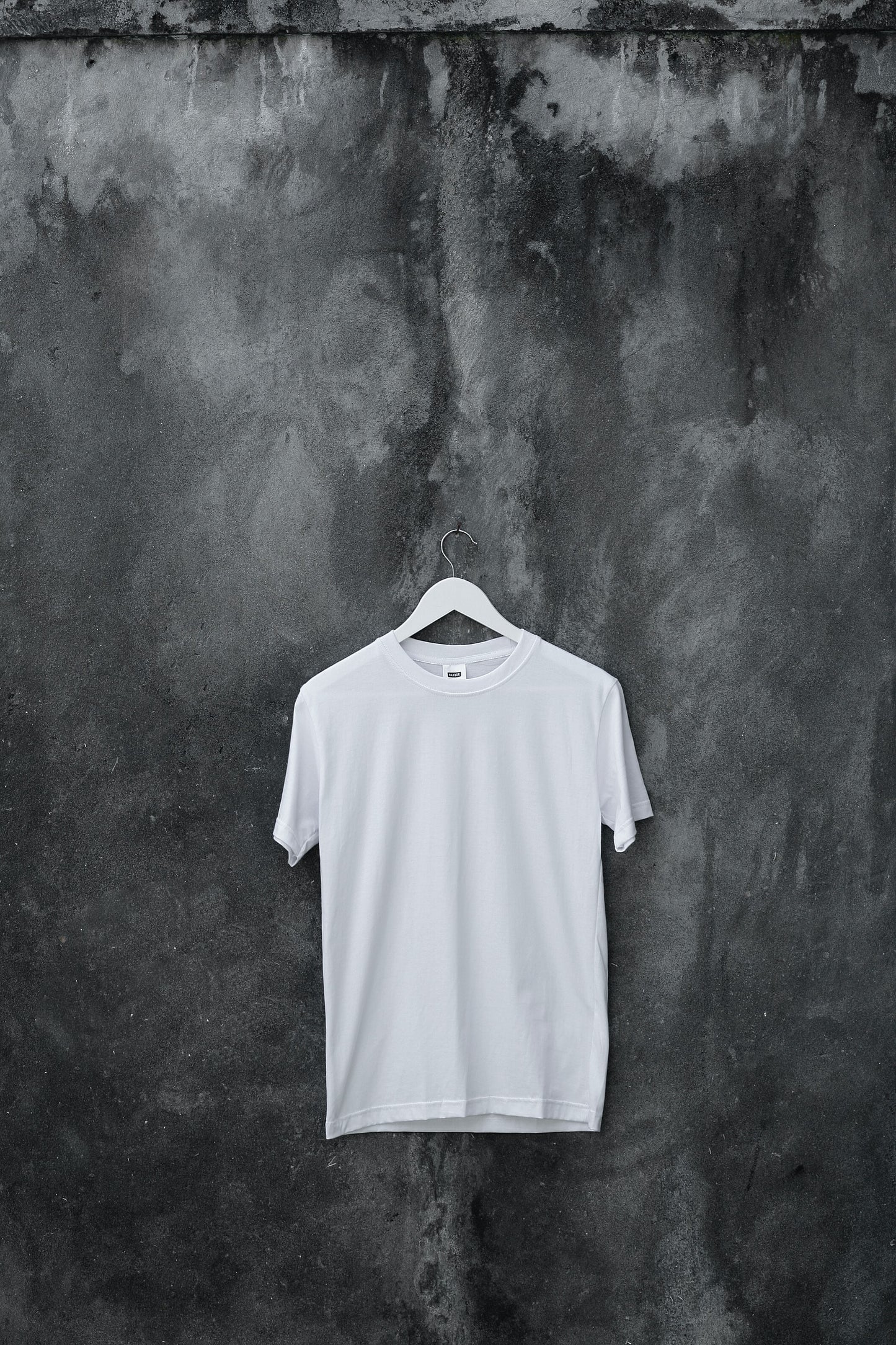 White short sleeve t-shirt